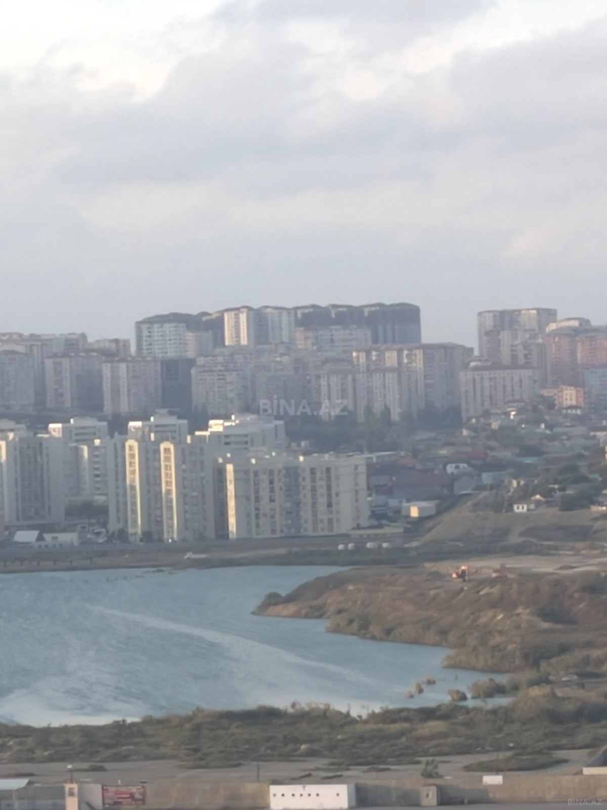 4 otaqlı Yeni tikili, Yasamal q., Bakı