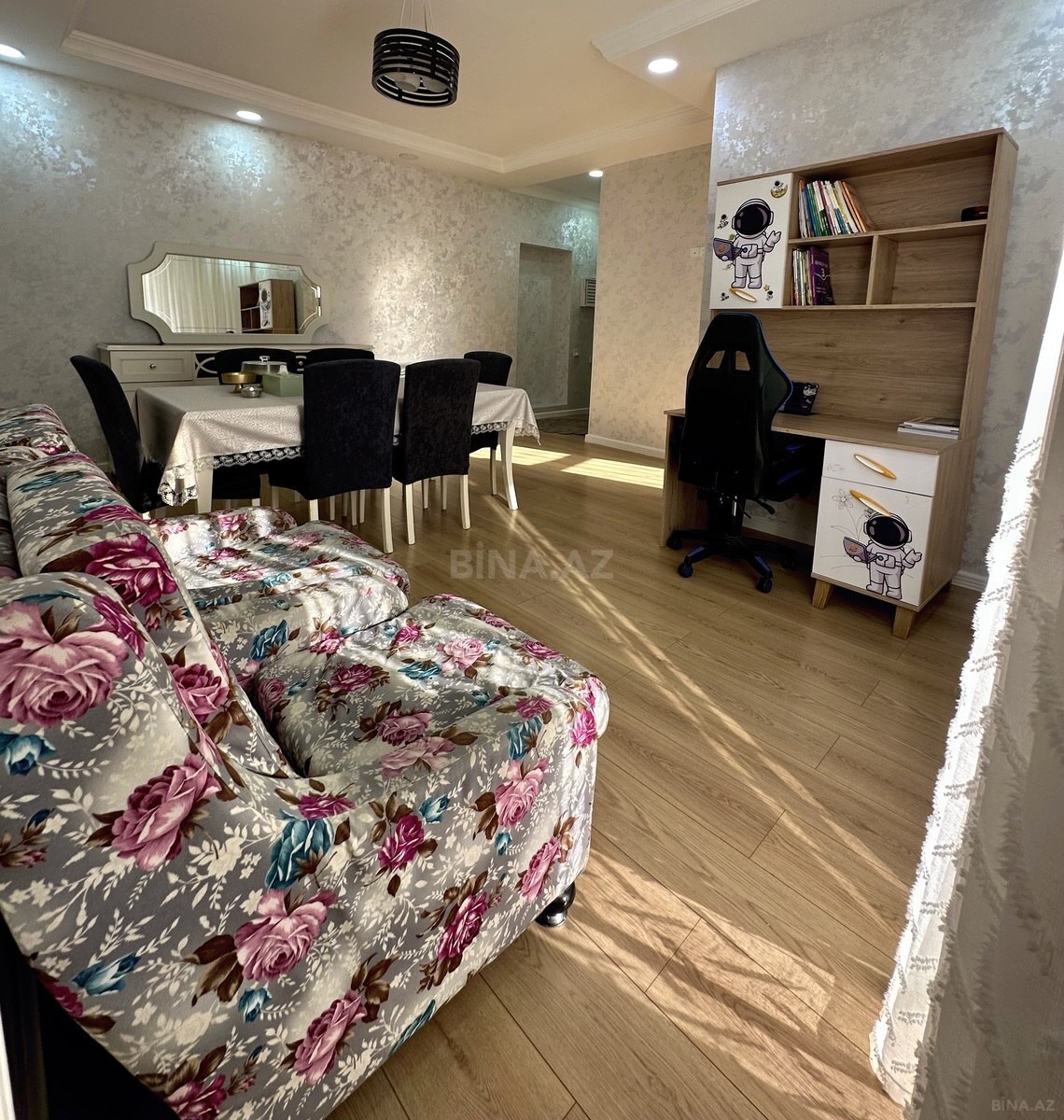 3 otaqlı Yeni tikili, Xırdalan