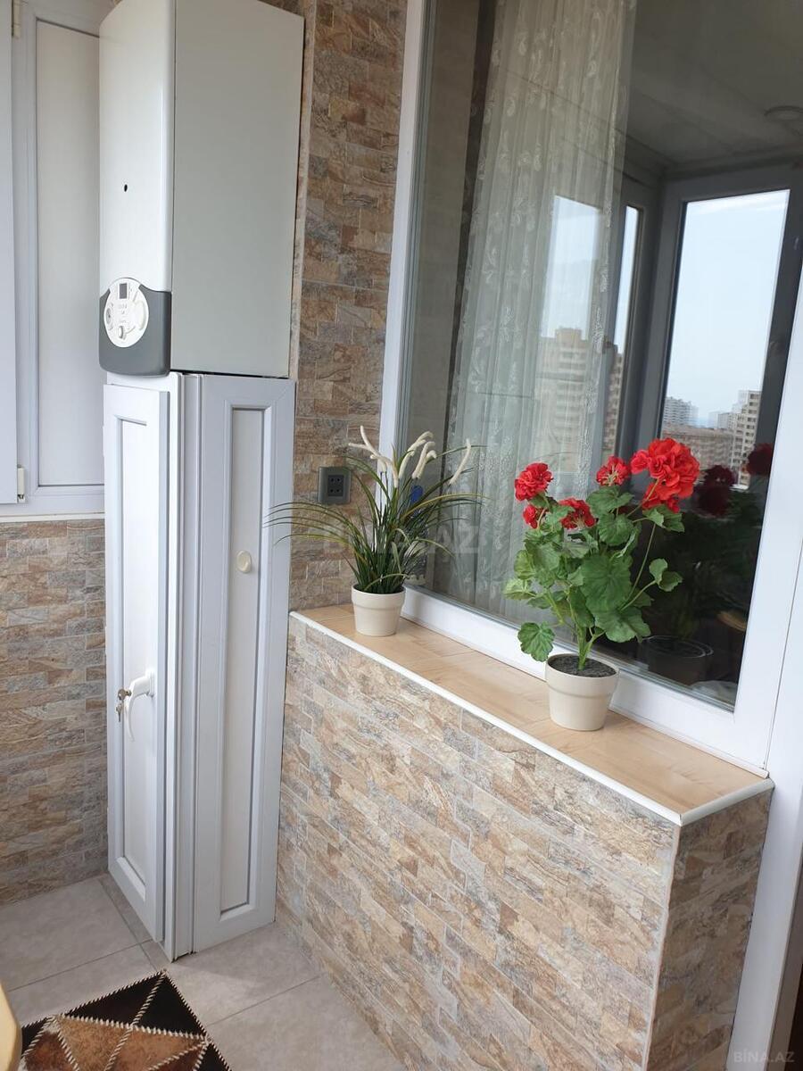 3 otaqlı Köhnə tikili, Elmlər Akademiyası m., Bakı