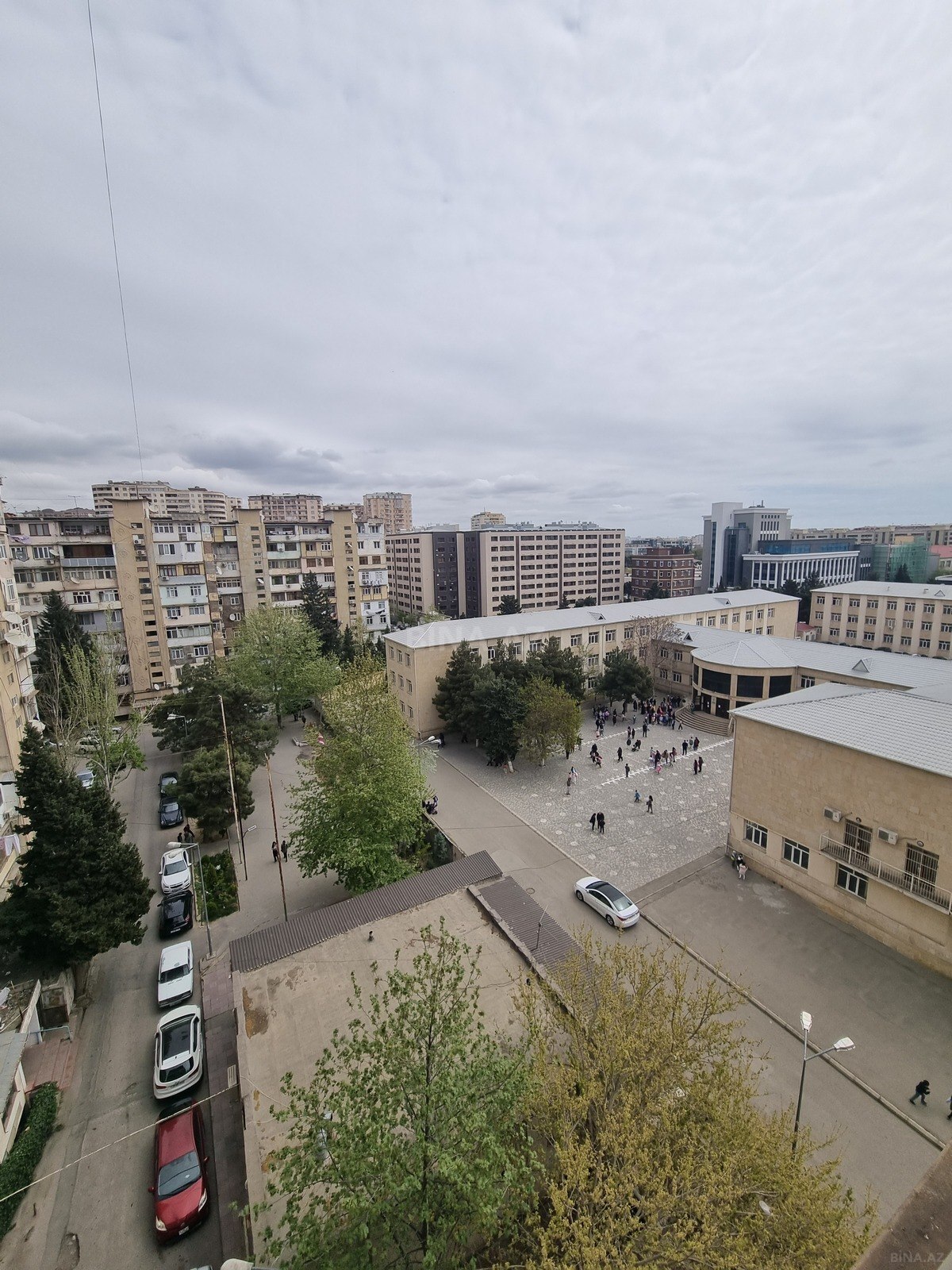 1 otaqlı Köhnə tikili, 8-ci mikrorayon q., Bakı