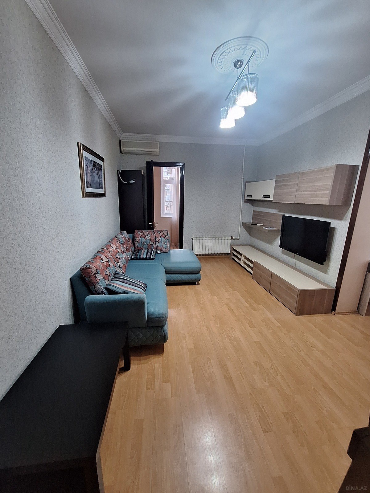 1 otaqlı Köhnə tikili, 8-ci mikrorayon q., Bakı