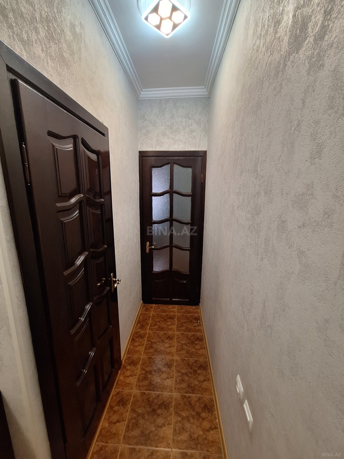 1 otaqlı Köhnə tikili, 8-ci mikrorayon q., Bakı