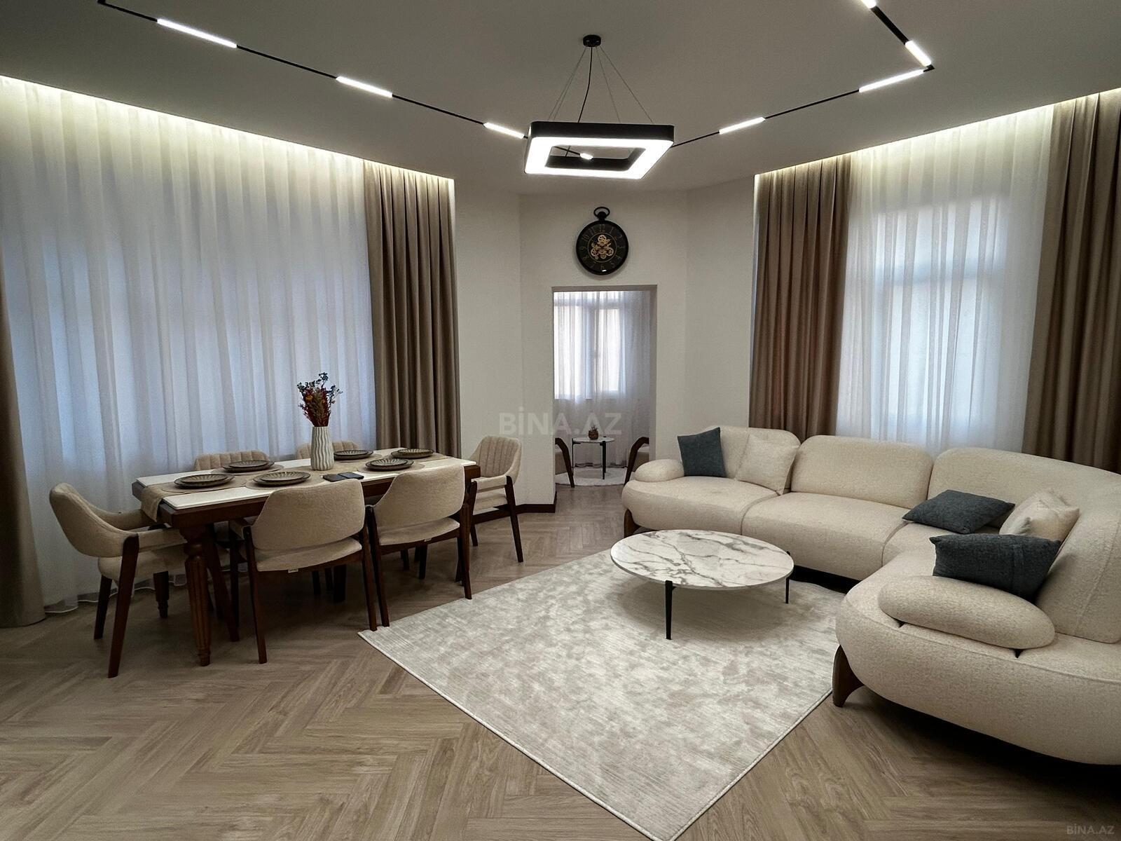 3 otaqlı Yeni tikili, Şah İsmayıl Xətai m., Bakı