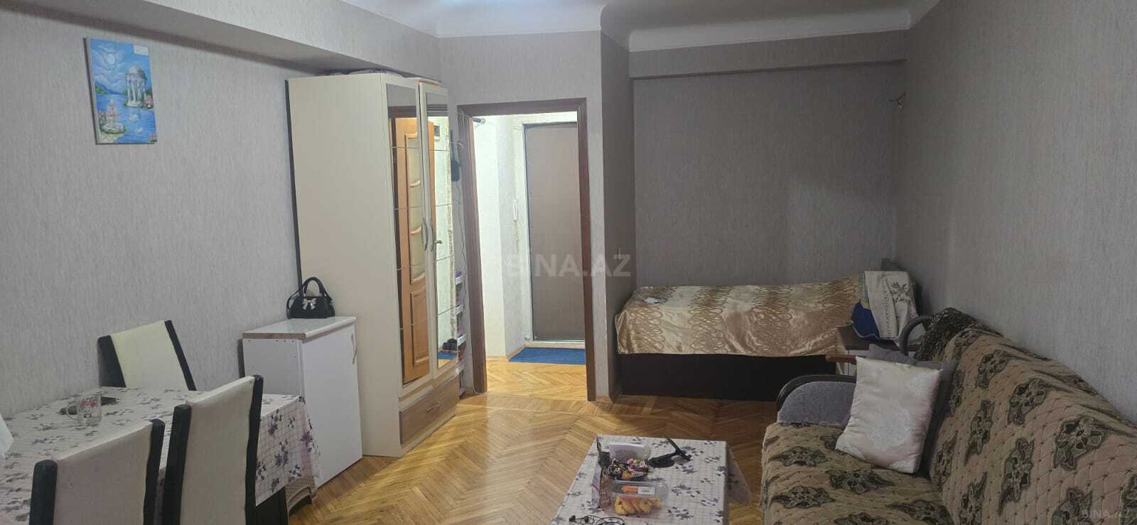 2 otaqlı Köhnə tikili, Gənclik m., Bakı