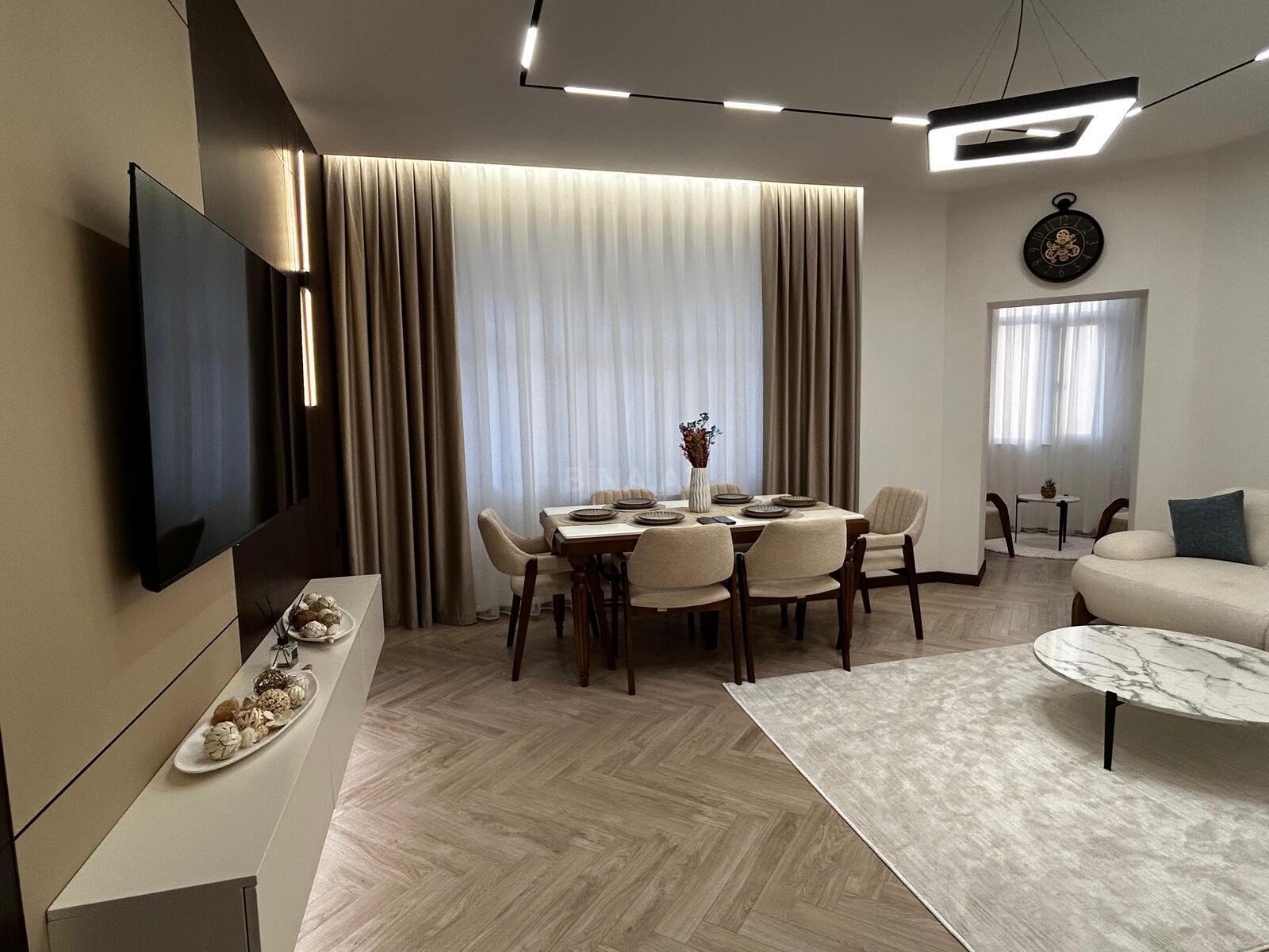 2 otaqlı Yeni tikili, Şah İsmayıl Xətai m., Bakı