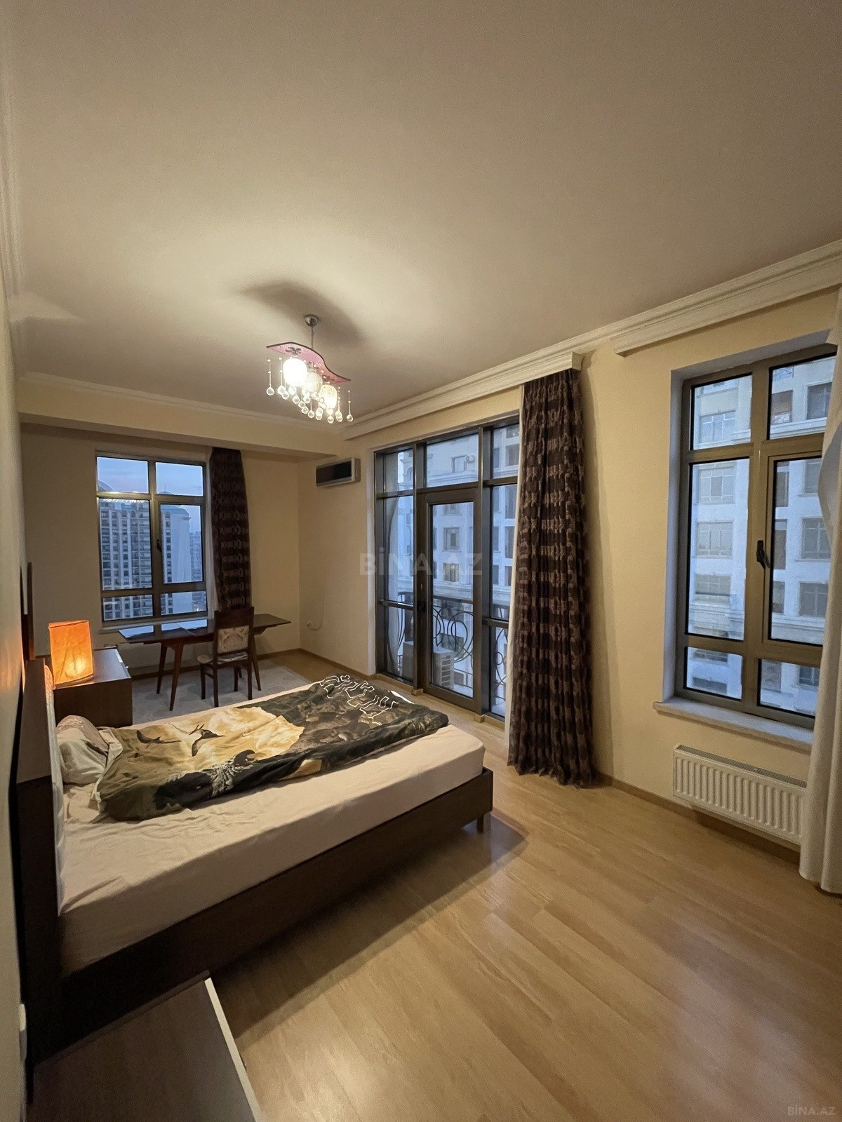 3 otaqlı Yeni tikili, Elmlər Akademiyası m., Bakı