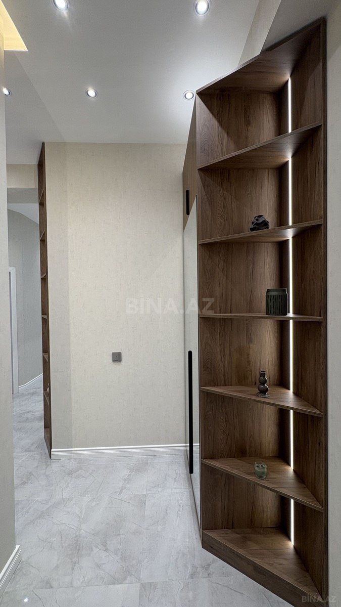 2 otaqlı Yeni tikili, 8 Noyabr m., Bakı