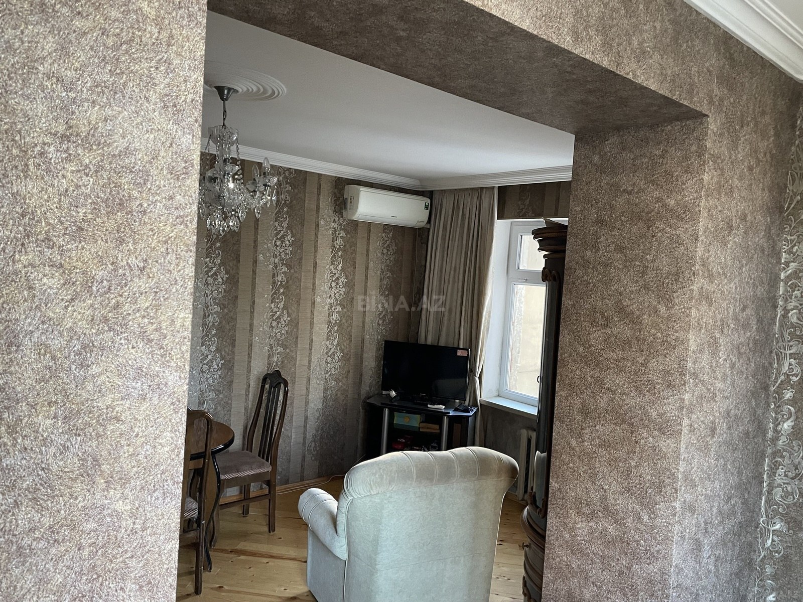 2 otaqlı Köhnə tikili, Həzi Aslanov m., Bakı
