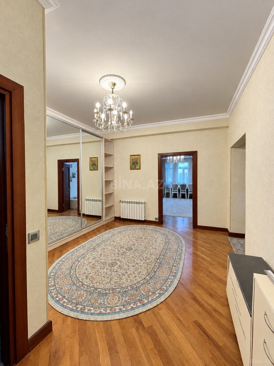 3 otaqlı Yeni tikili, Elmlər Akademiyası m., Bakı