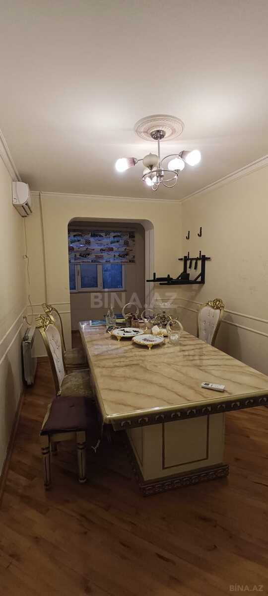 3 otaqlı Köhnə tikili, Binəqədi r., Bakı
