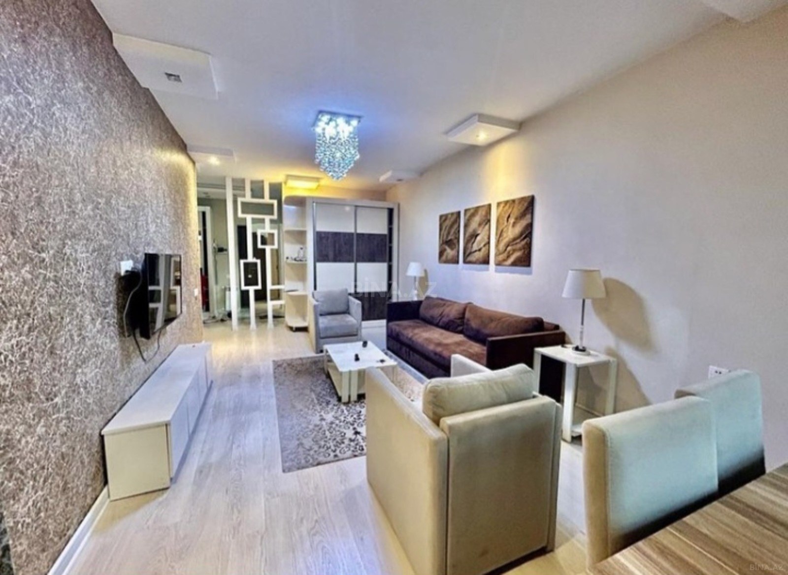 3 otaqlı Yeni tikili, Qara Qarayev m., Bakı