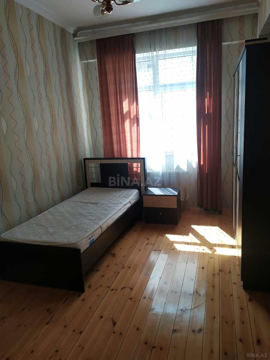 3 otaqlı Yeni tikili, Şah İsmayıl Xətai m., Bakı