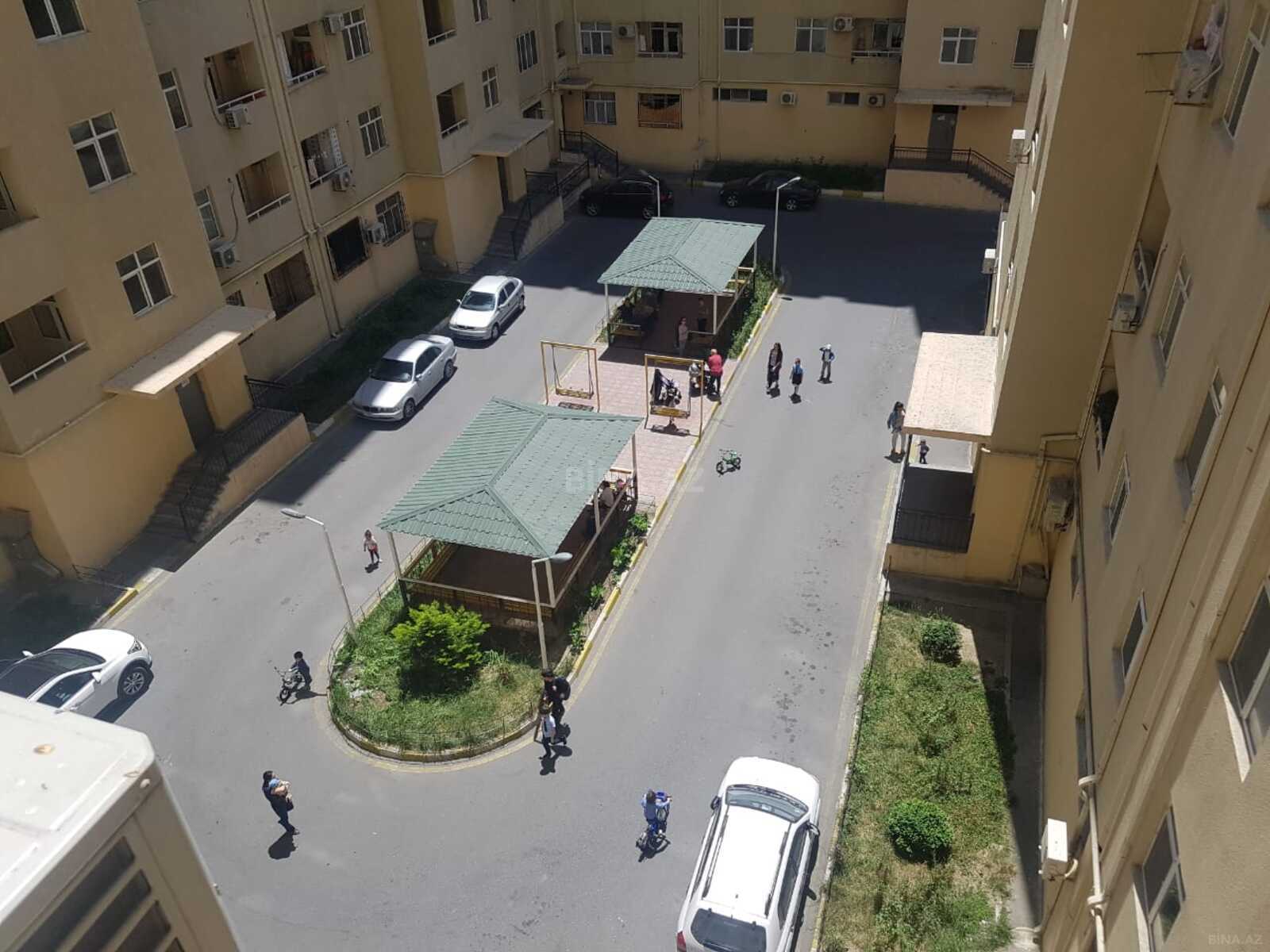 3 otaqlı Yeni tikili, Şah İsmayıl Xətai m., Bakı