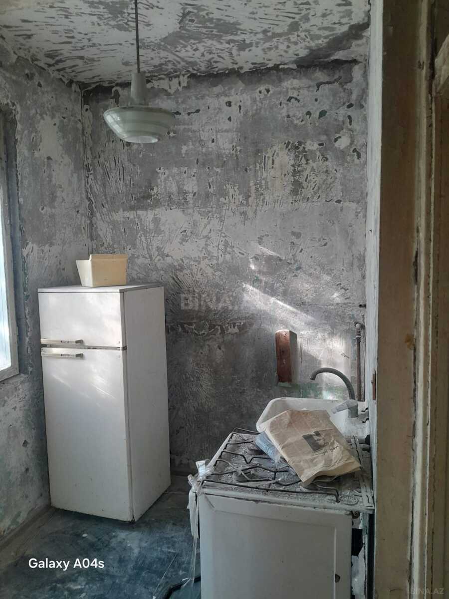 2 otaqlı Köhnə tikili, Azadlıq Prospekti m., Bakı