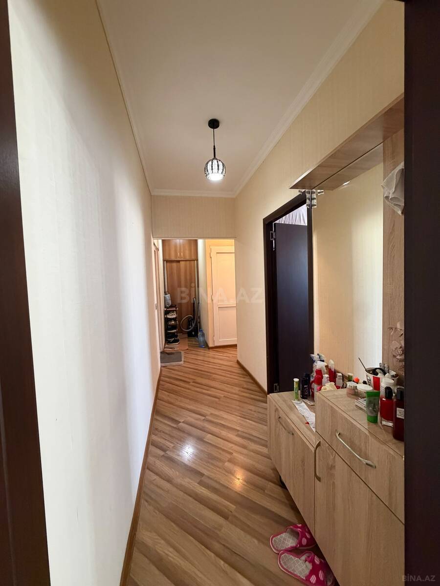 2 otaqlı Köhnə tikili, Xalqlar Dostluğu m., Bakı