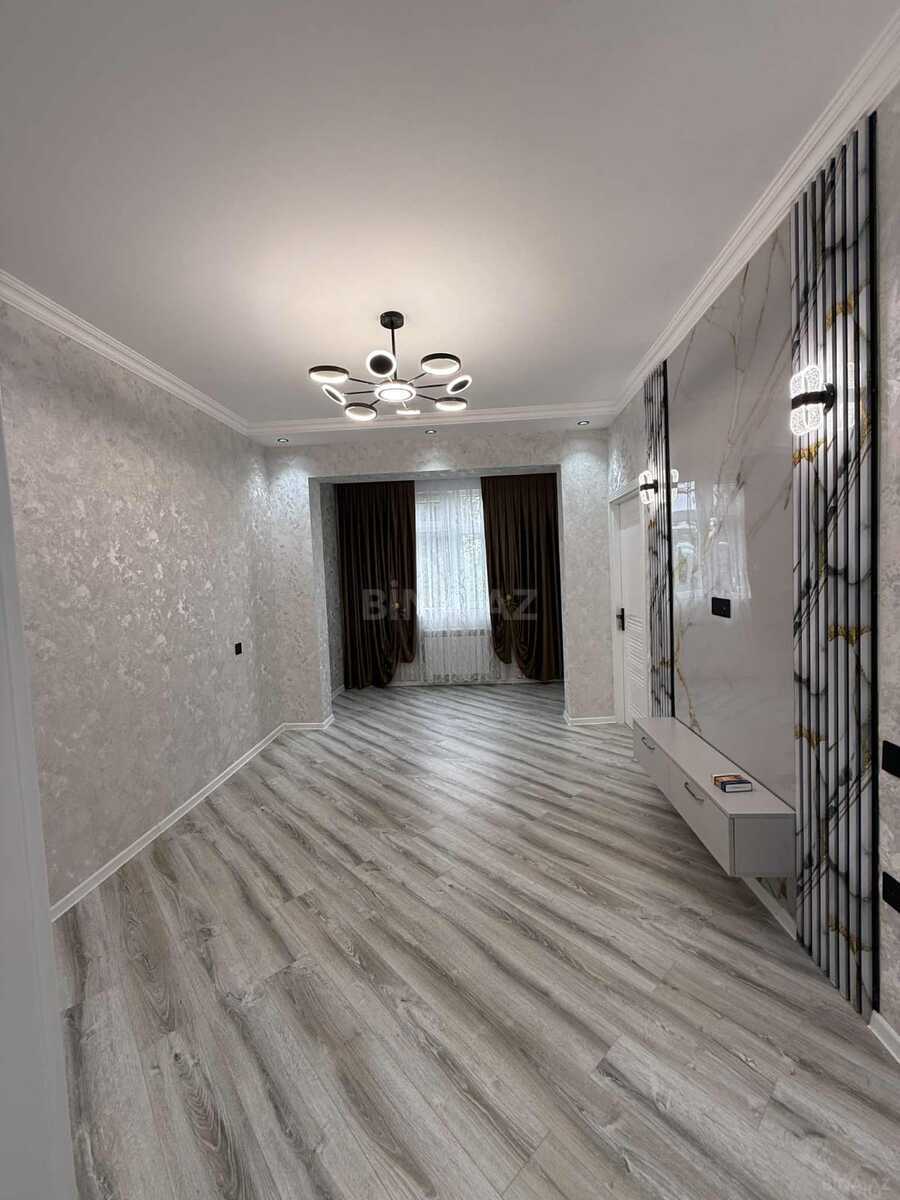 2 otaqlı Köhnə tikili, Memar Əcəmi m., Bakı