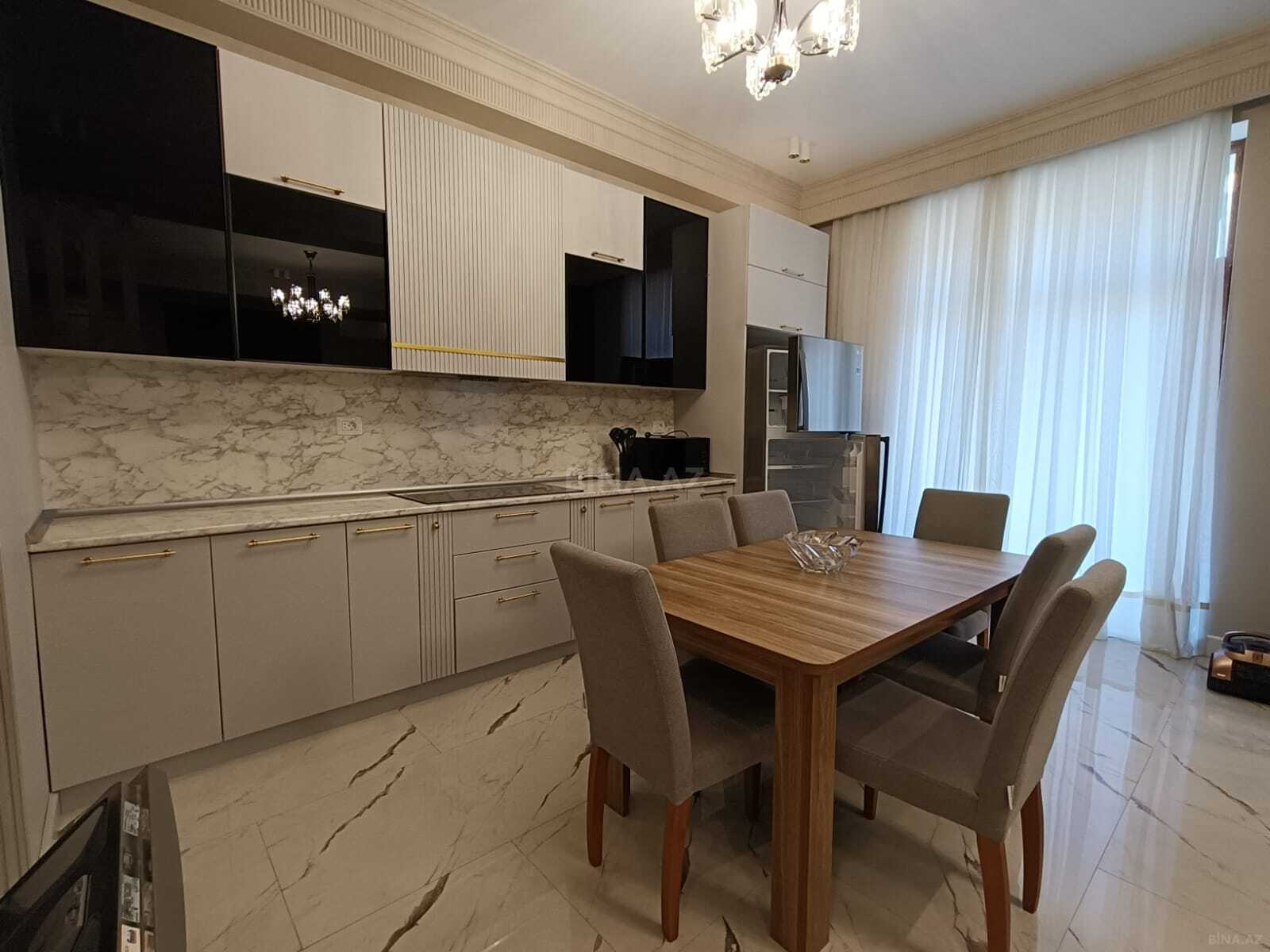 3 otaqlı Yeni tikili, Ağ şəhər q., Bakı