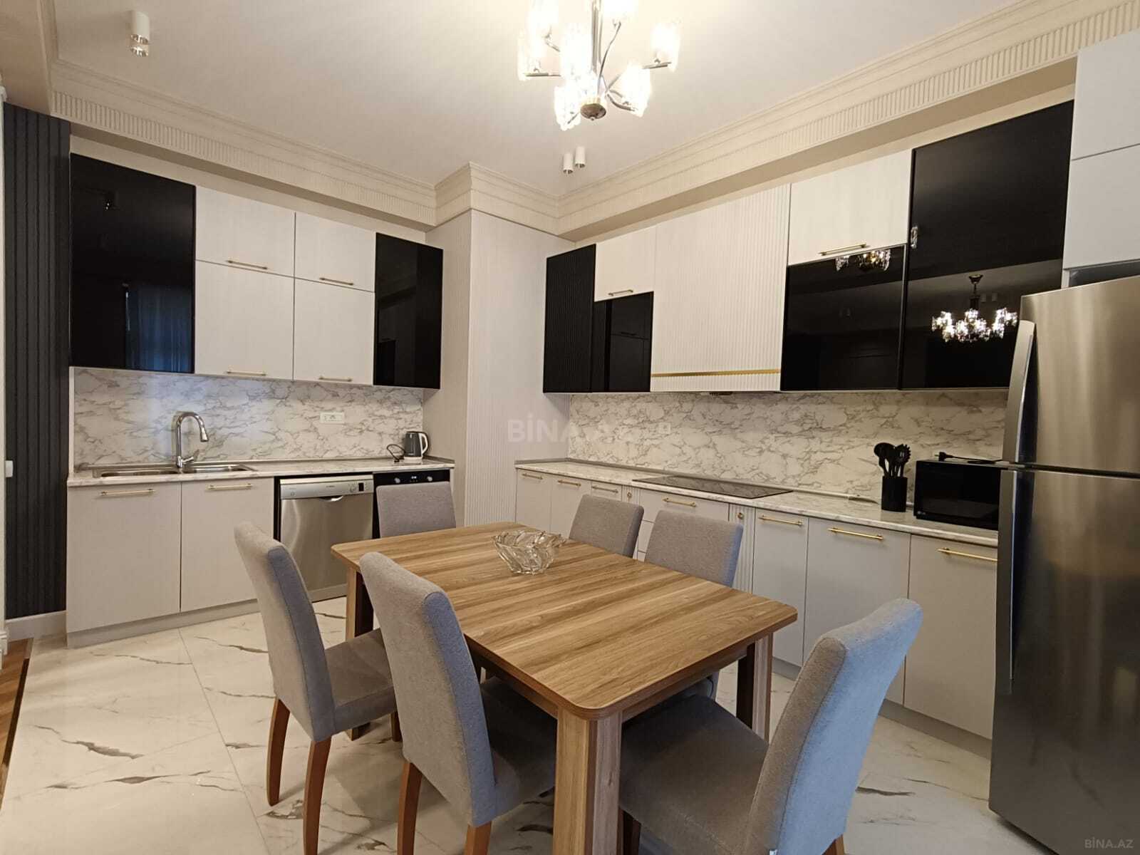 3 otaqlı Yeni tikili, Ağ şəhər q., Bakı