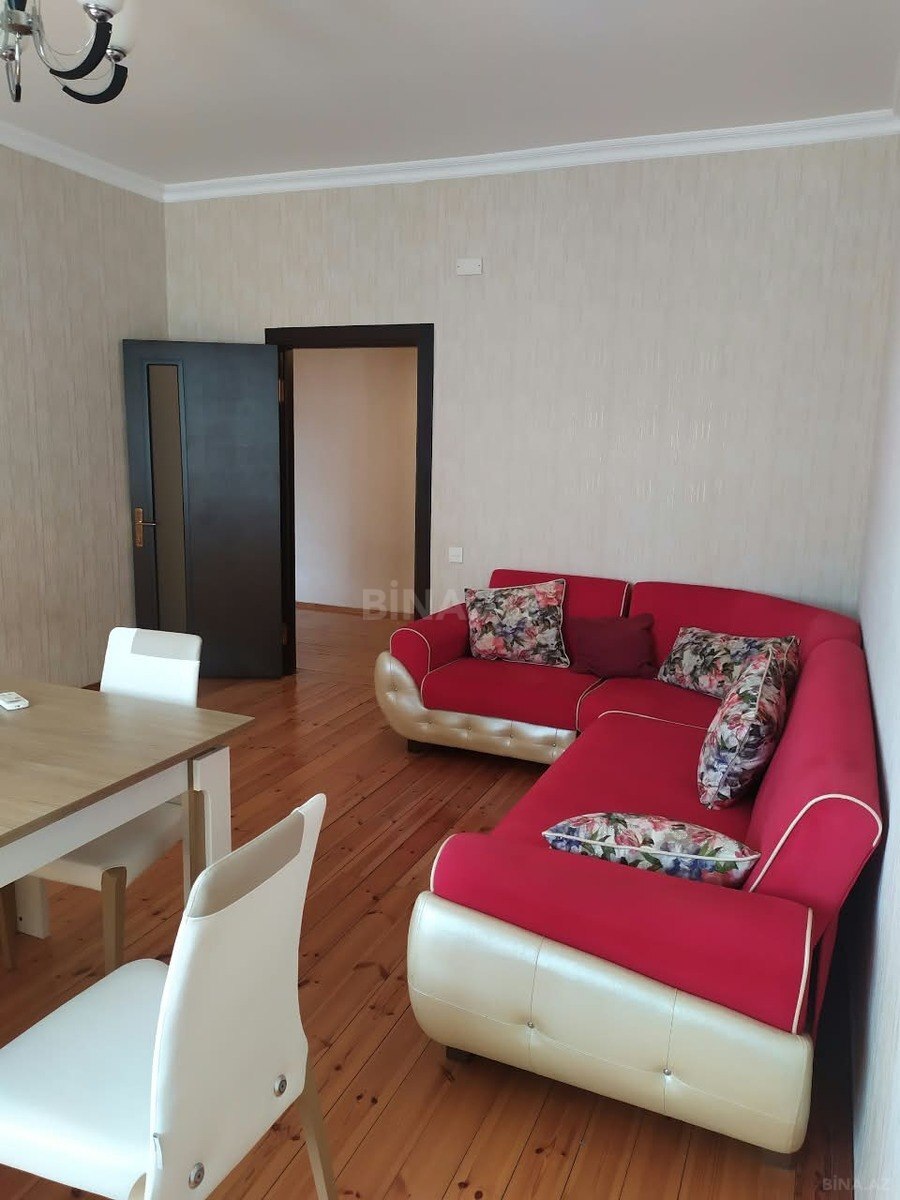 3 otaqlı Yeni tikili, Şah İsmayıl Xətai m., Bakı