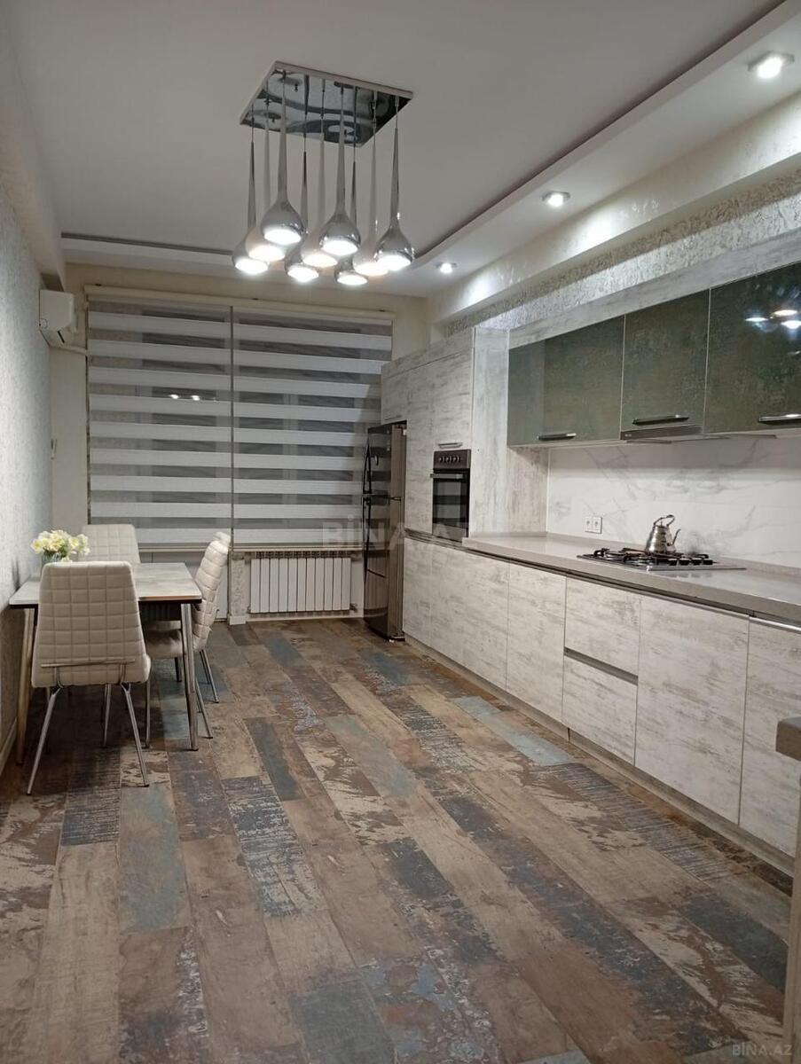 3 otaqlı Yeni tikili, Şah İsmayıl Xətai m., Bakı