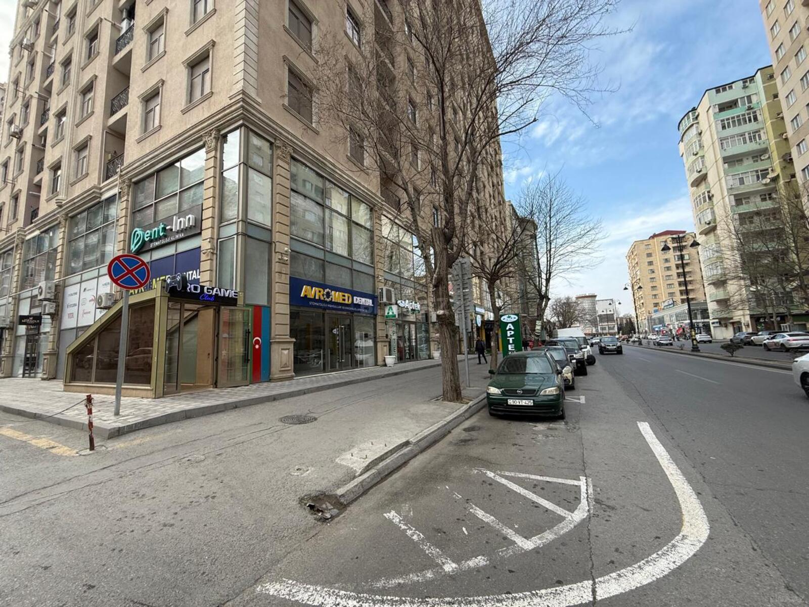4 otaqlı Ofis, 8 Noyabr m., Bakı