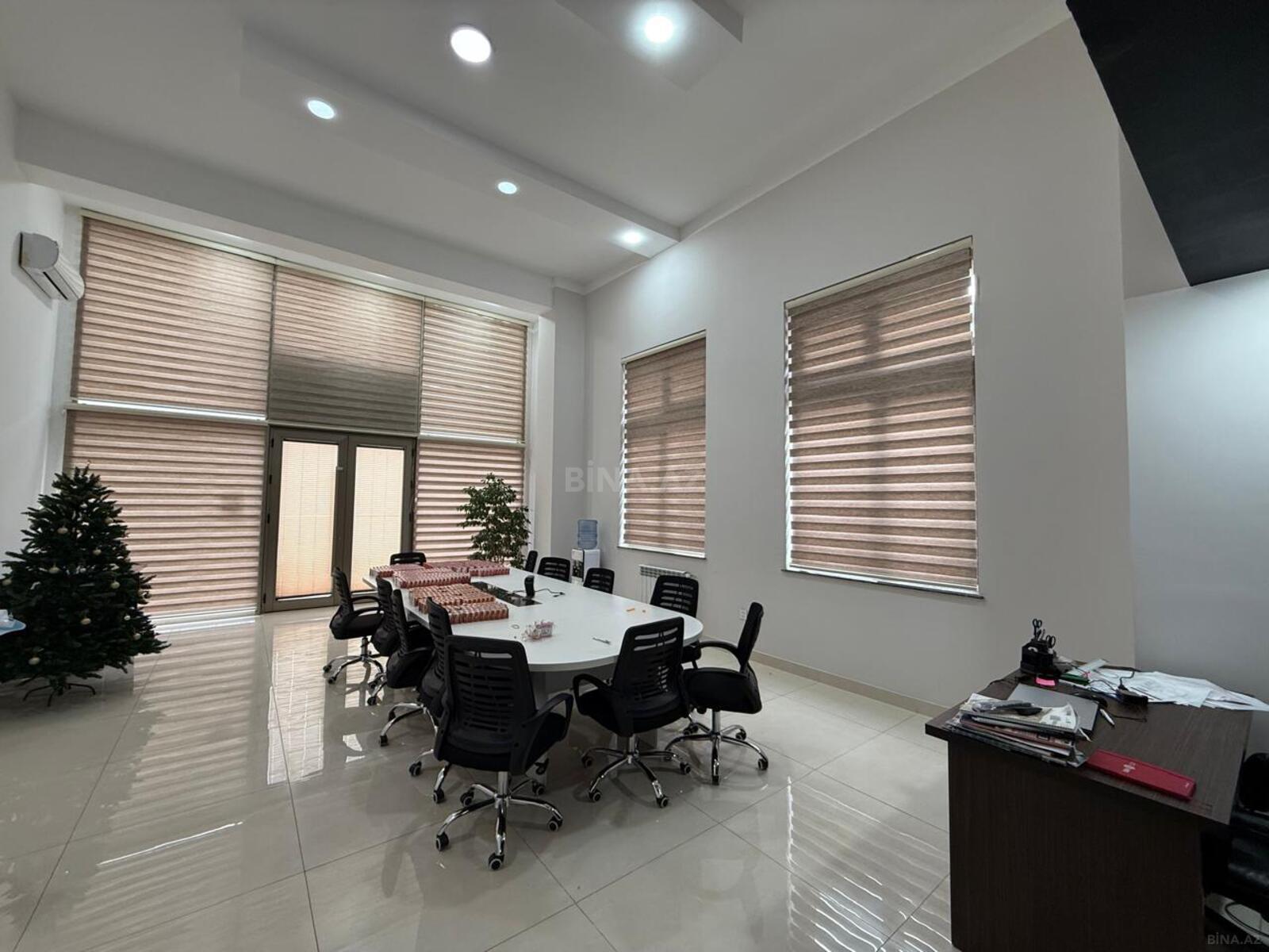 4 otaqlı Ofis, 8 Noyabr m., Bakı