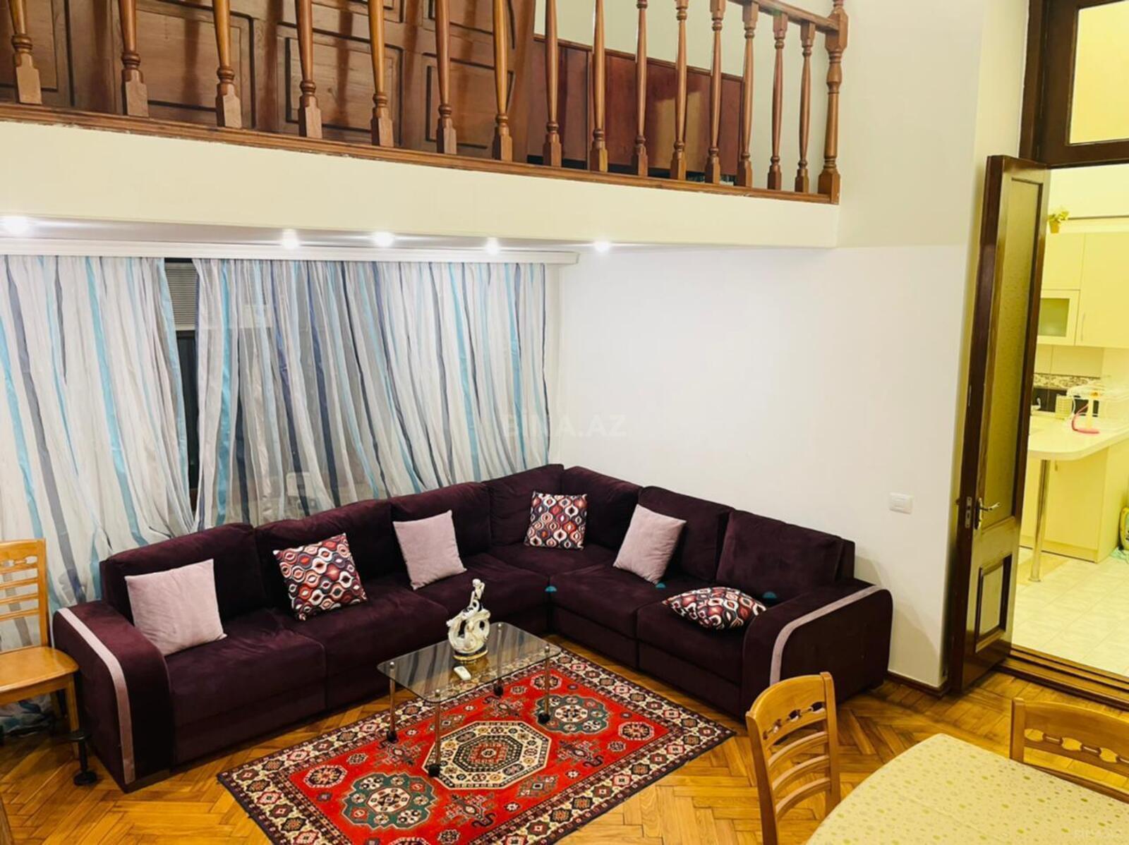 2 otaqlı Köhnə tikili, Sahil m., Bakı