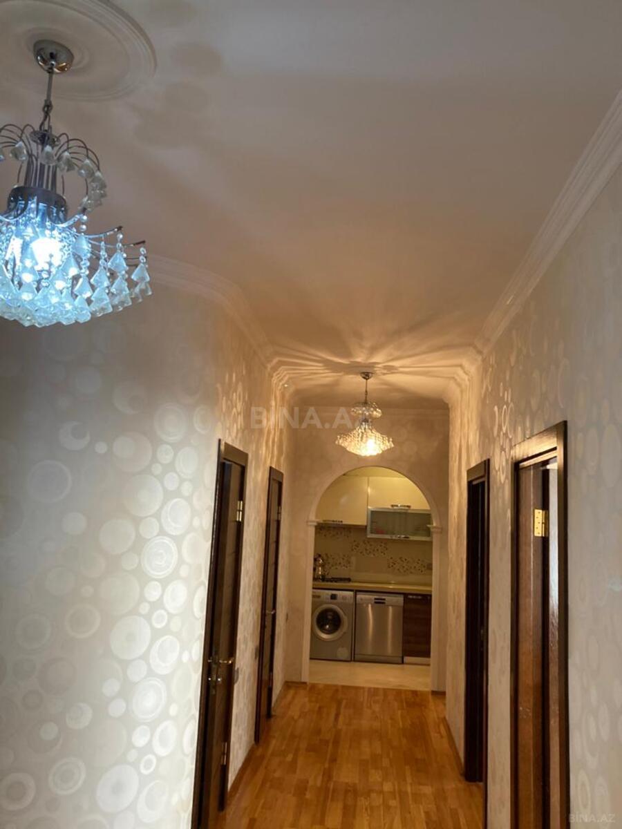 3 otaqlı Yeni tikili, Nizami m., Bakı