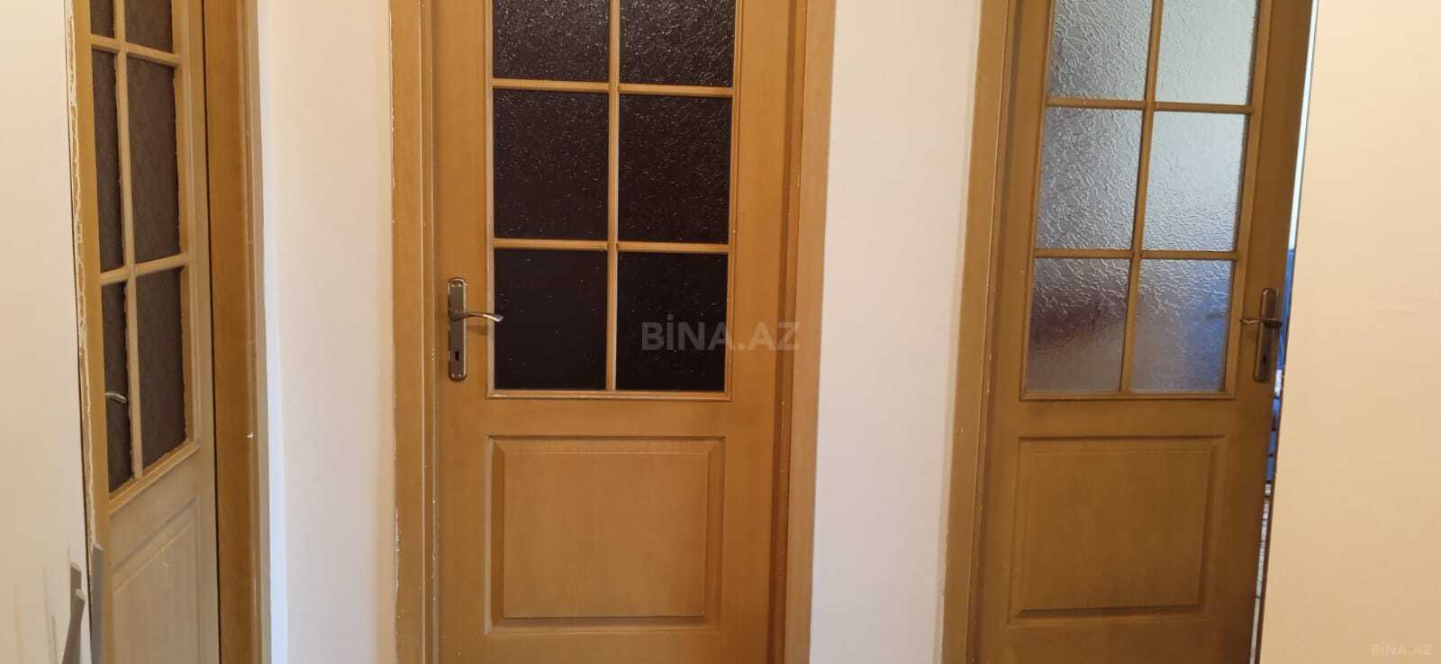 3 otaqlı Köhnə tikili, Gənclik m., Bakı