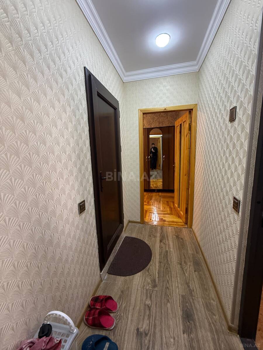 2 otaqlı Köhnə tikili, Memar Əcəmi m., Bakı