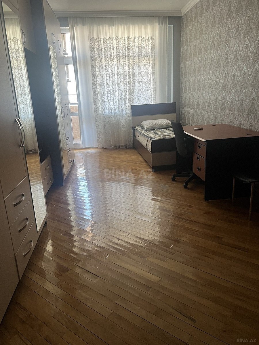 3 otaqlı Yeni tikili, 8 Noyabr m., Bakı