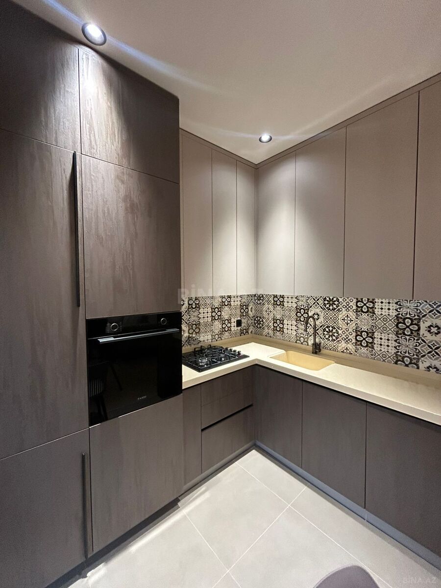 2 otaqlı Yeni tikili, 8 Noyabr m., Bakı