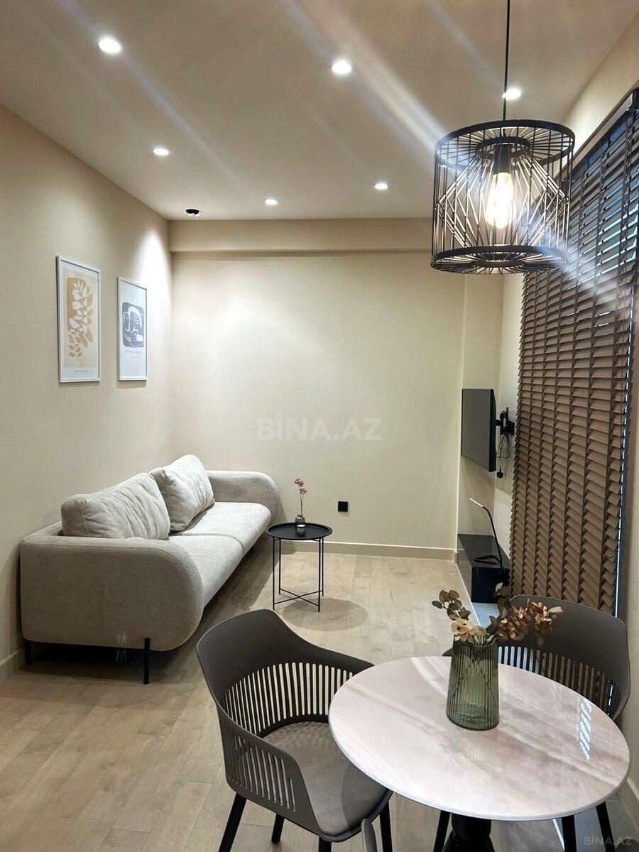2 otaqlı Yeni tikili, 8 Noyabr m., Bakı