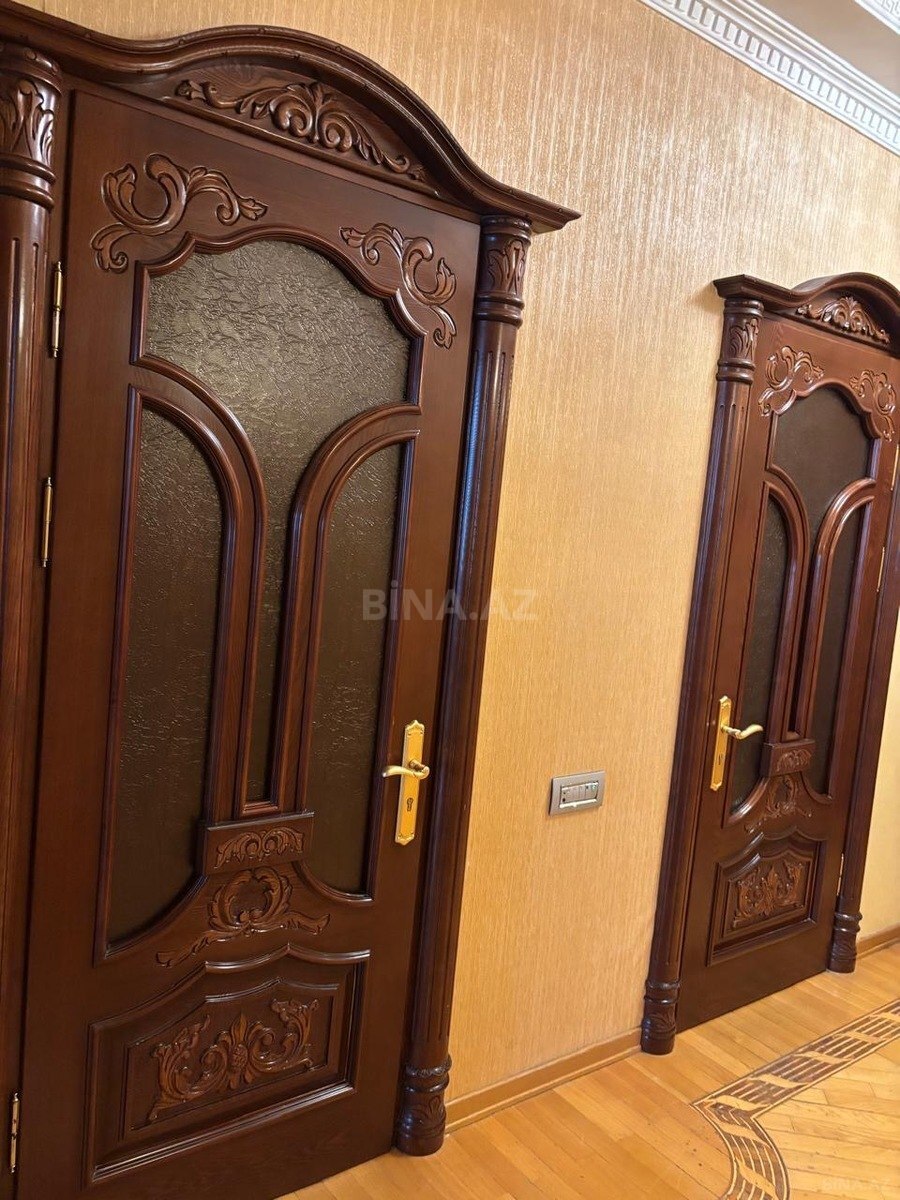 2 otaqlı Yeni tikili, 8-ci mikrorayon q., Bakı