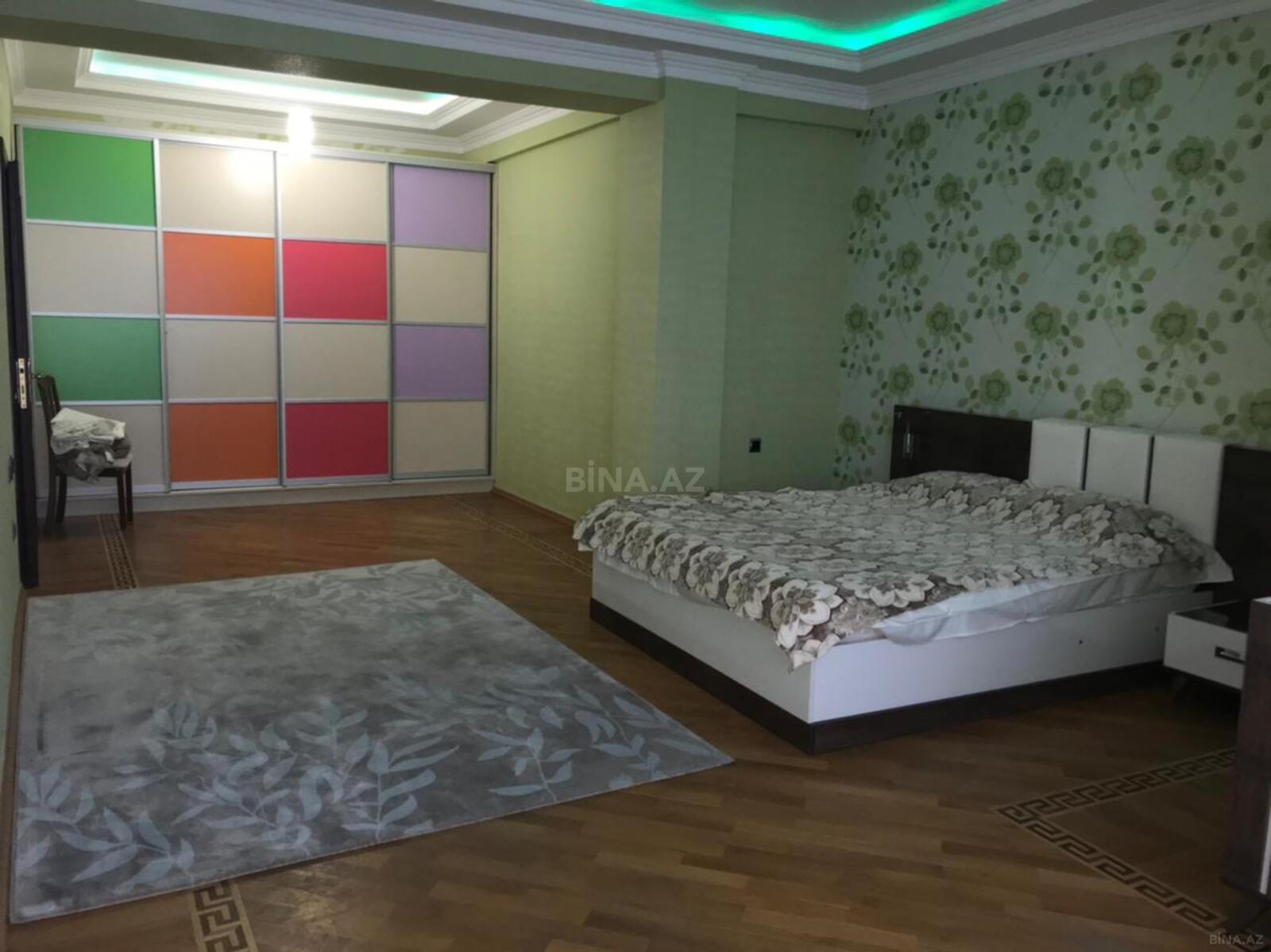 3 otaqlı Yeni tikili, Şah İsmayıl Xətai m., Bakı