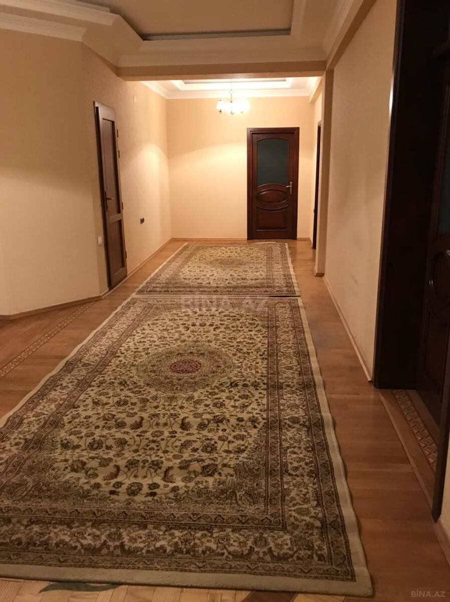3 otaqlı Yeni tikili, Şah İsmayıl Xətai m., Bakı