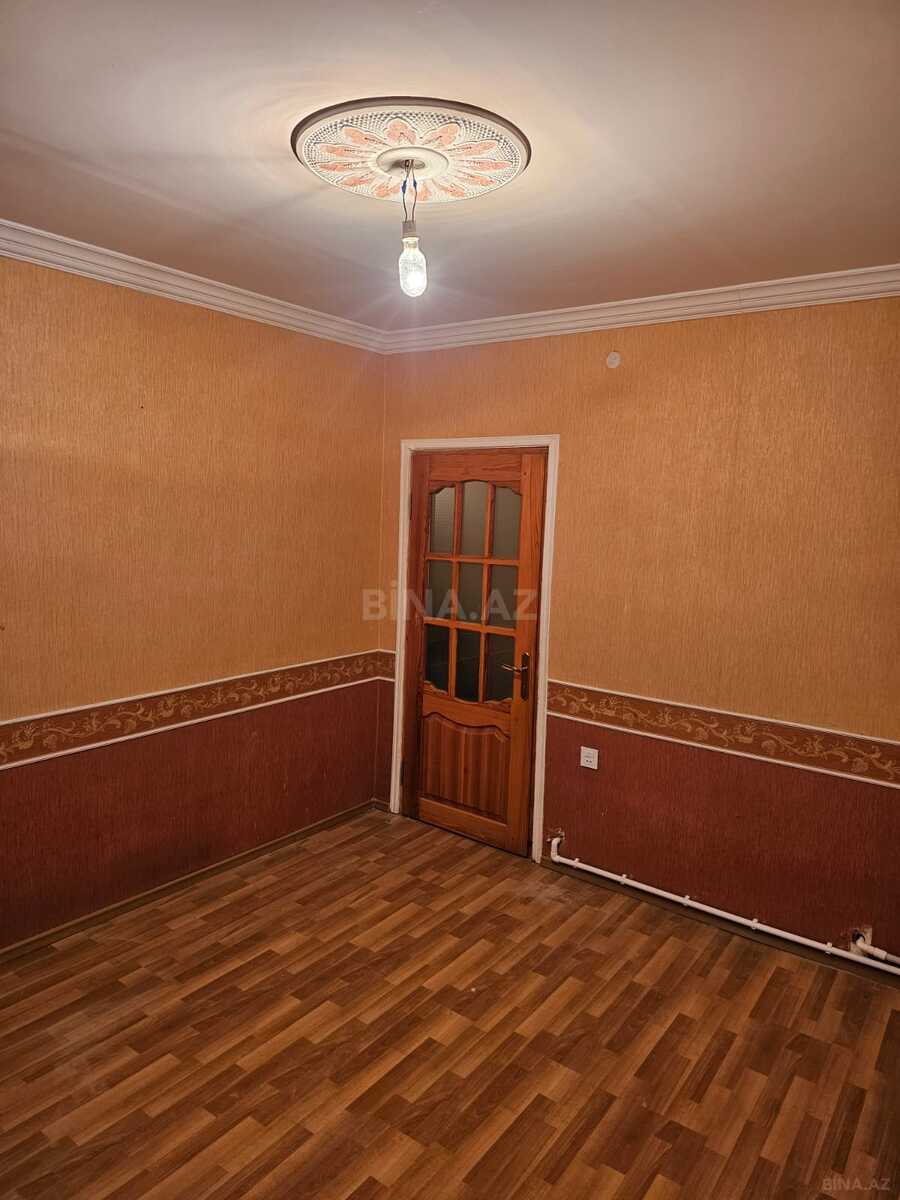 4 otaqlı Köhnə tikili, Badamdar q., Bakı