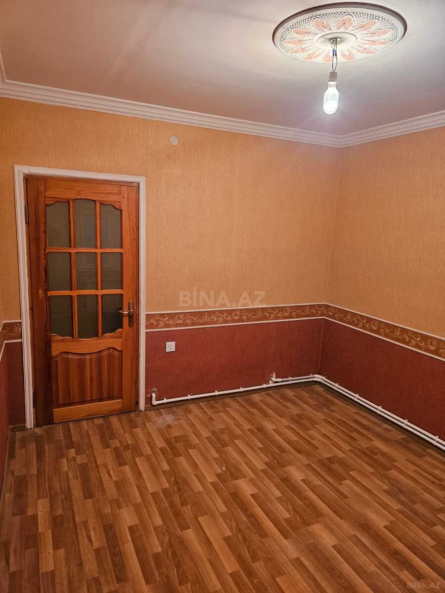 4 otaqlı Köhnə tikili, Badamdar q., Bakı