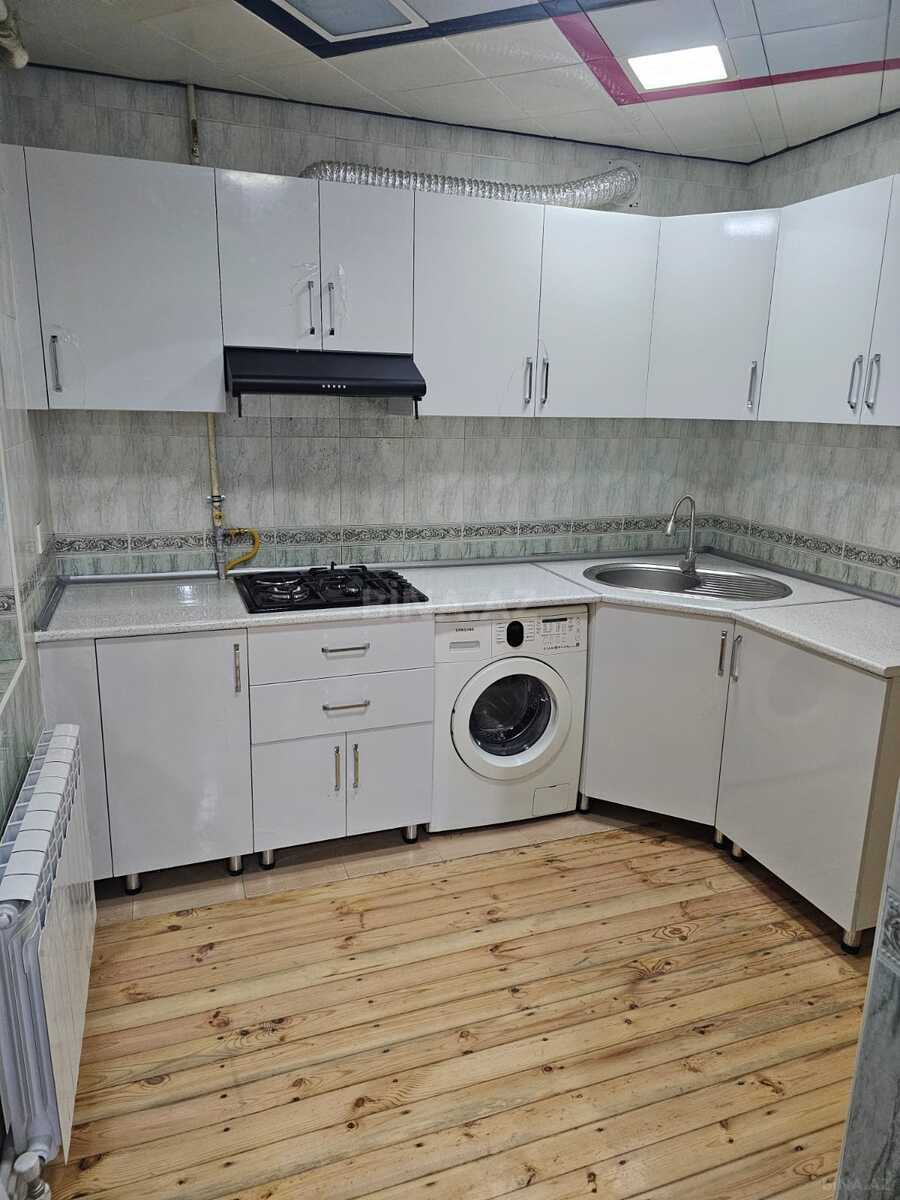 4 otaqlı Köhnə tikili, Badamdar q., Bakı