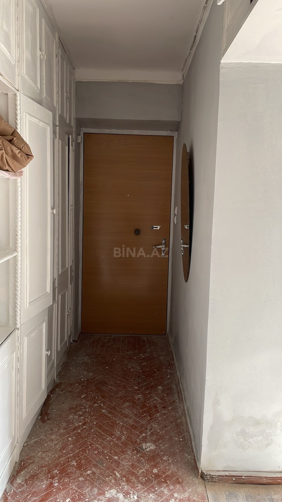 1 otaqlı Köhnə tikili, Neftçilər m., Bakı