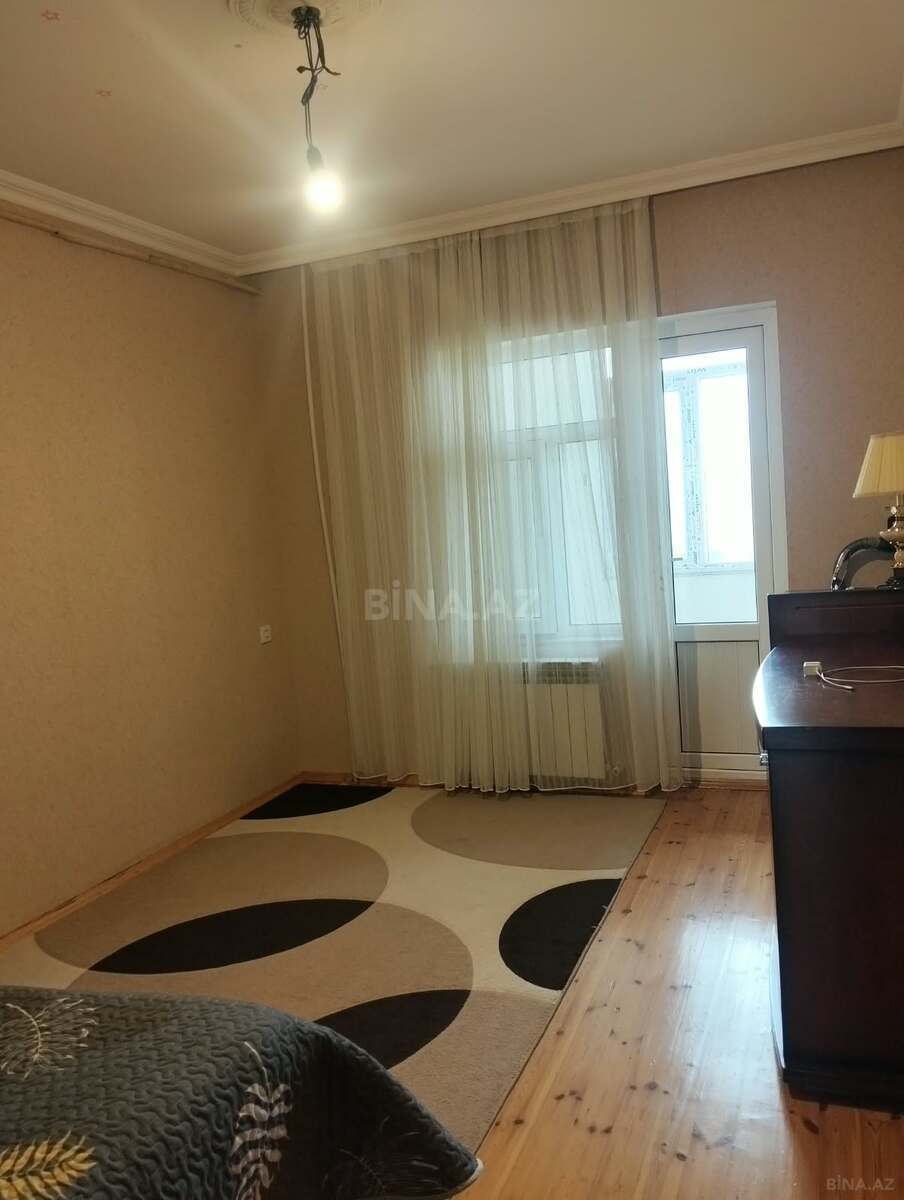 3 otaqlı Köhnə tikili, Köhnə Günəşli q., Bakı