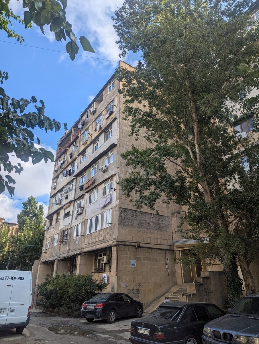 3-комн. квартира на продажу, Низами, Баку