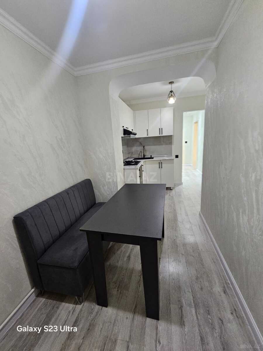 2 otaqlı Köhnə tikili, İnşaatçılar m., Bakı