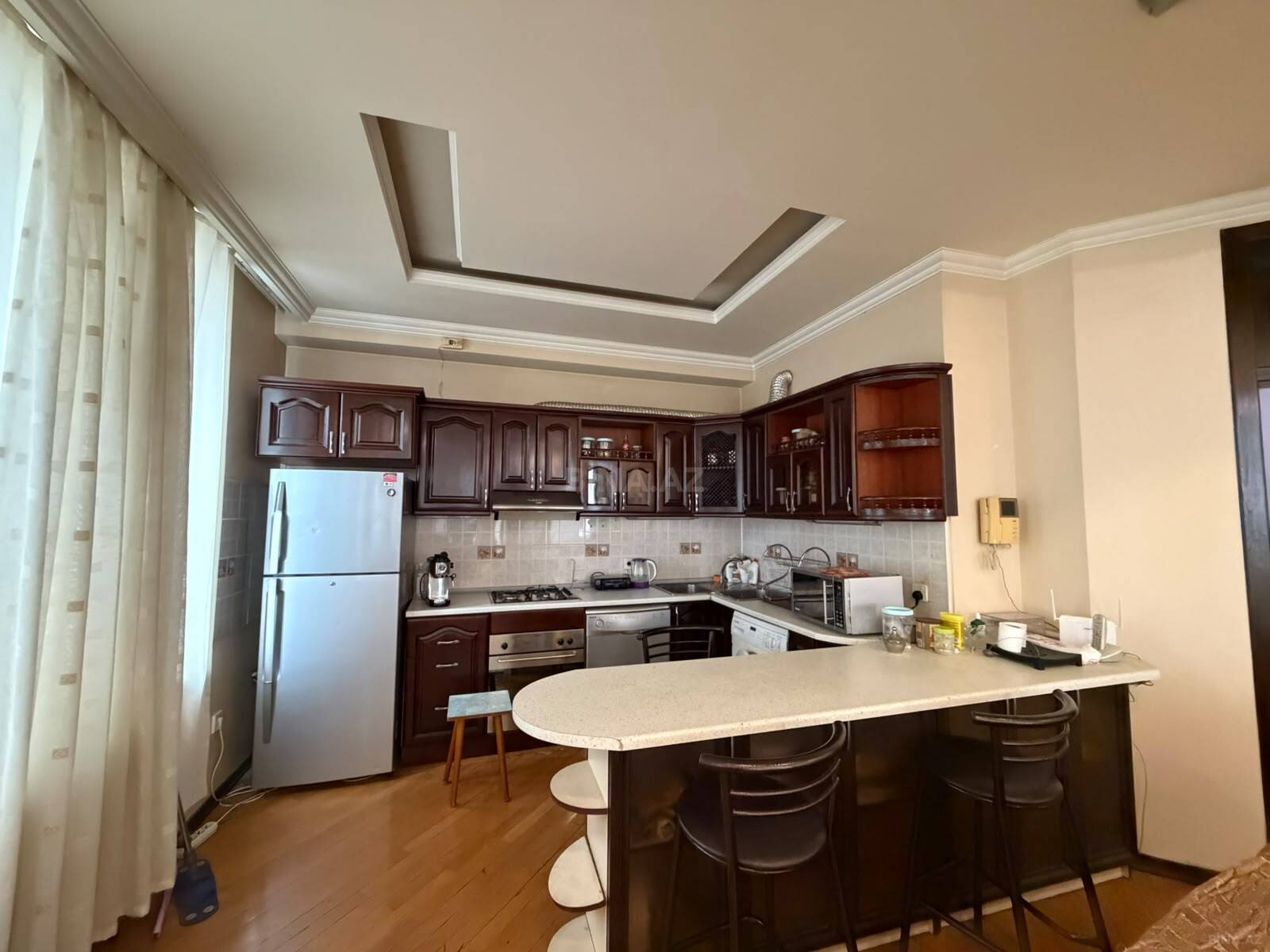 3 otaqlı Yeni tikili, İçəri Şəhər m., Bakı