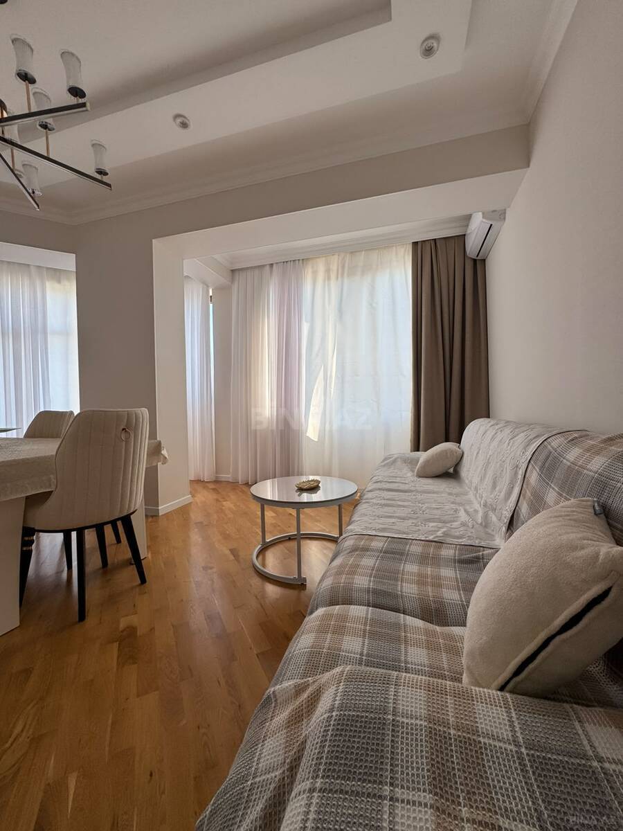 3 otaqlı Yeni tikili, 28 May m., Bakı