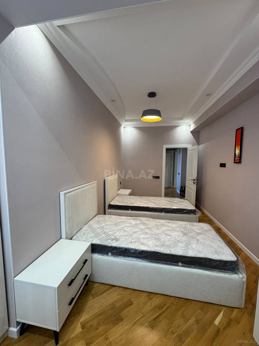 3 otaqlı Yeni tikili, 28 May m., Bakı
