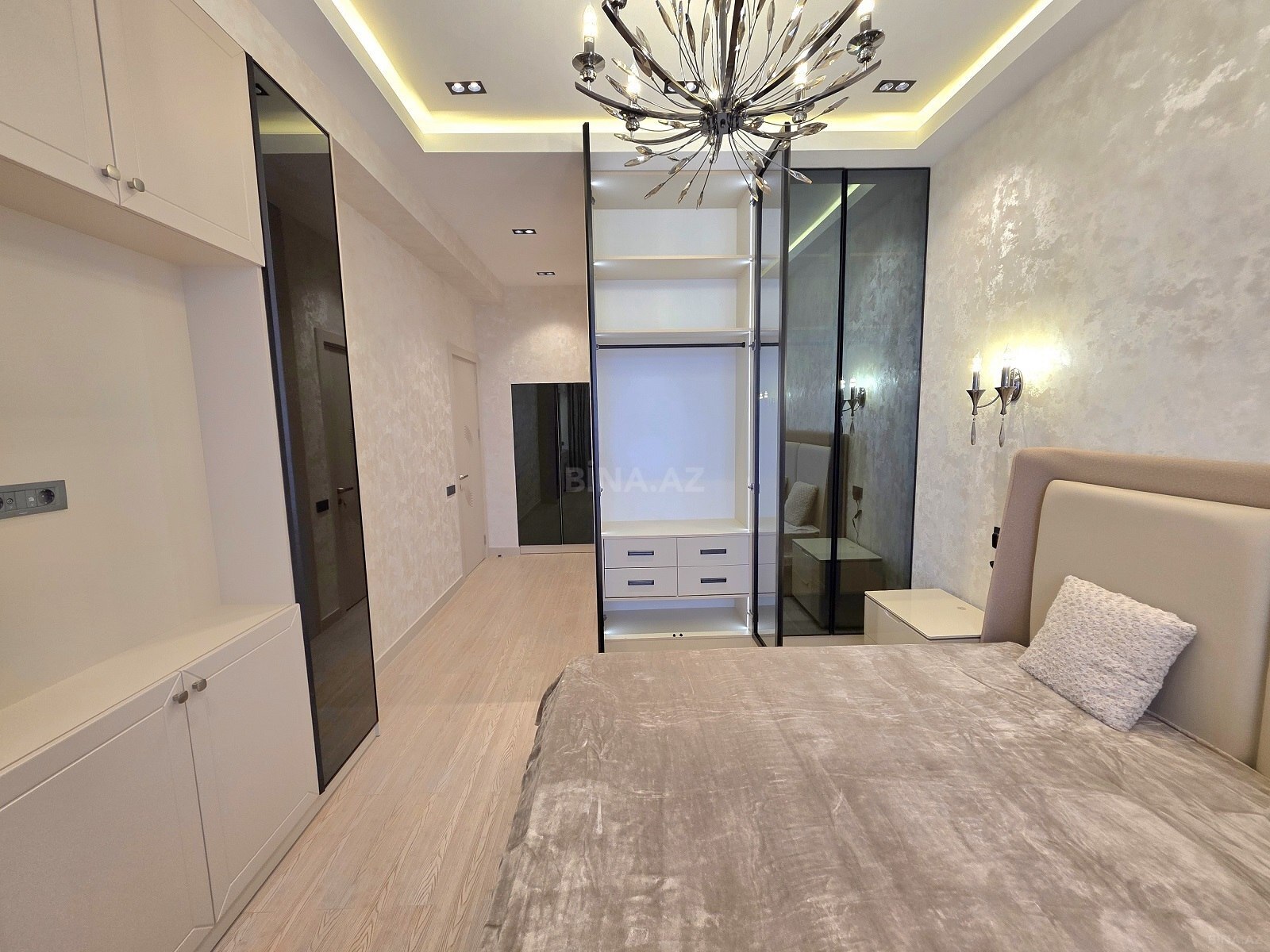 3 otaqlı Yeni tikili, 28 May m., Bakı