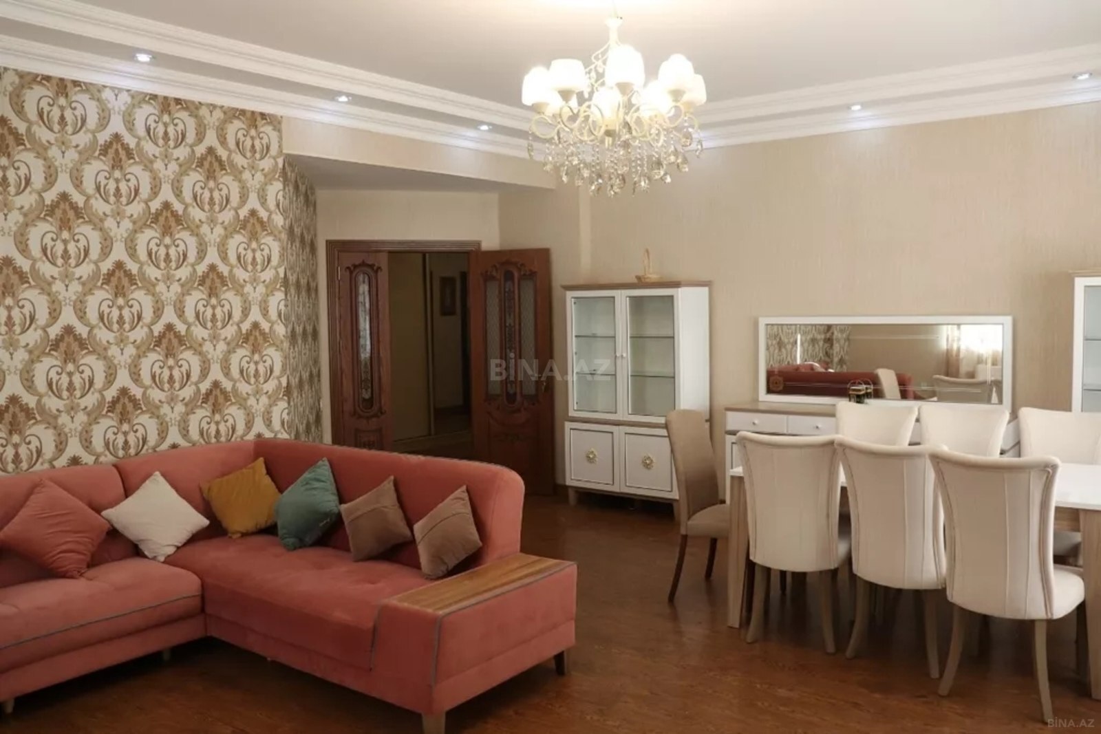 3 otaqlı Yeni tikili, Elmlər Akademiyası m., Bakı