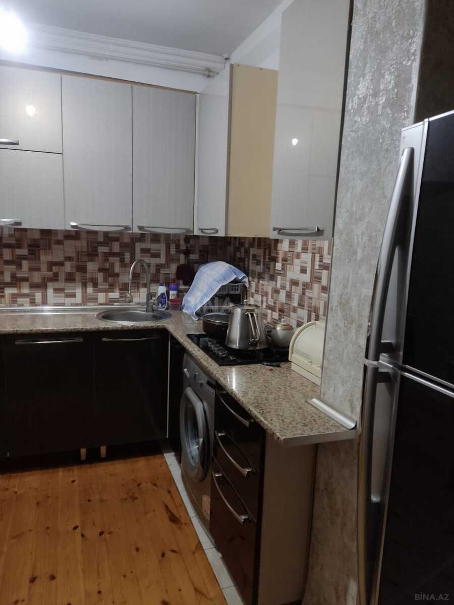 2 otaqlı Köhnə tikili, Qaraçuxur q., Bakı