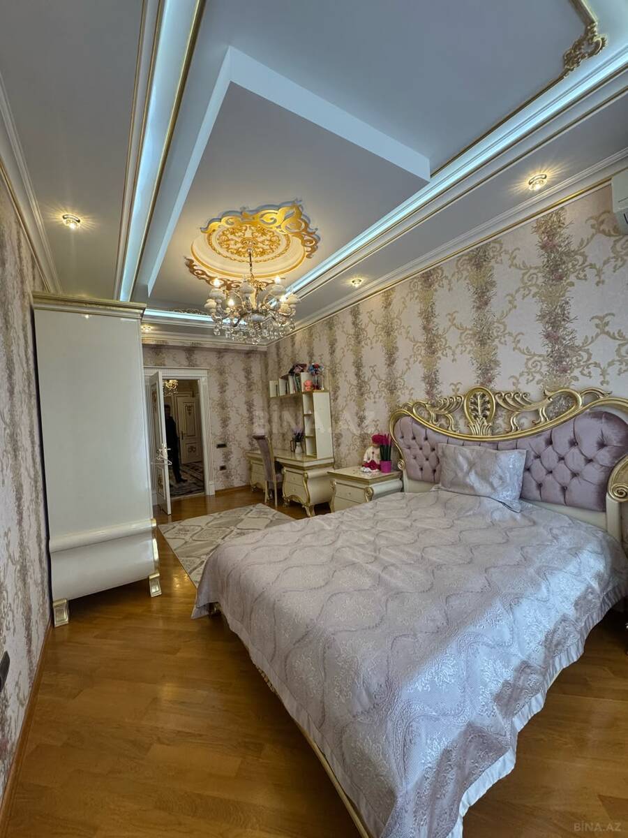 4 otaqlı Yeni tikili, Şah İsmayıl Xətai m., Bakı